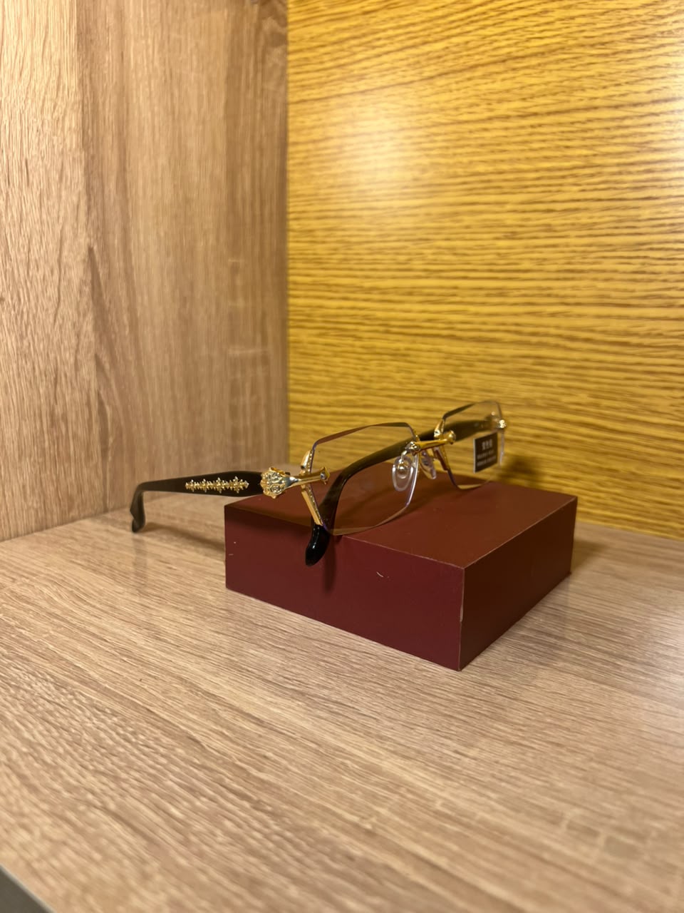 CHROME HEARTS RIMLESS FRAME GOLD